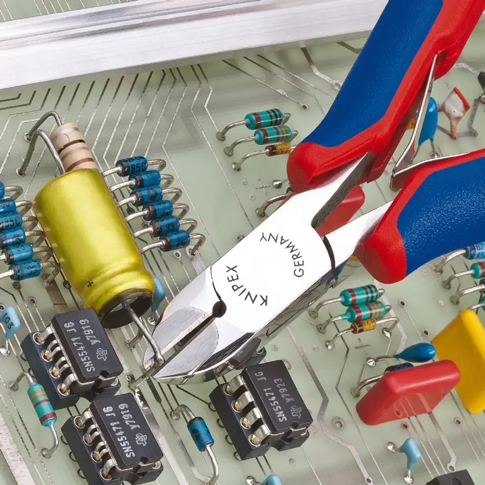 Кусачки боковые для электроники 135 мм Knipex 77 02 135 H