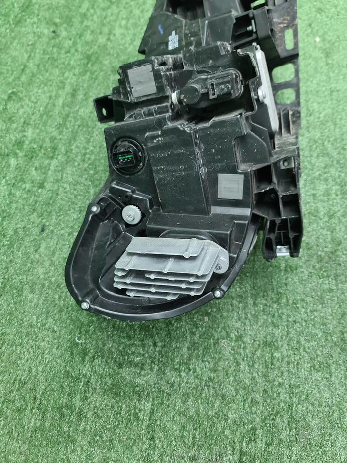 Фара левая Haval F7 (2018-2024) LED