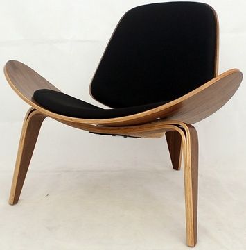 Кресло Shell дерево орех, черная экокожа