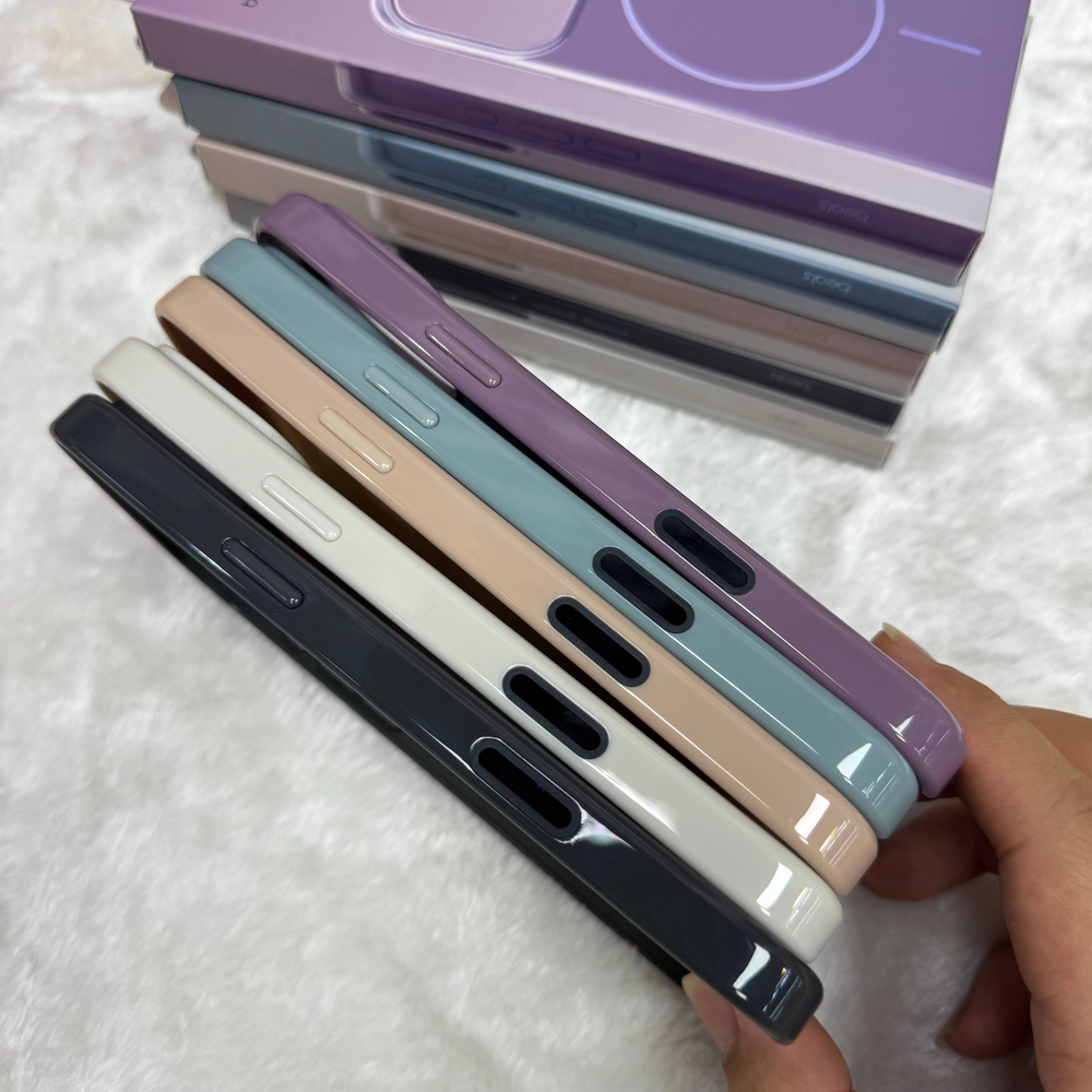 Чехол Beats Case с MagSafe для iPhone 16