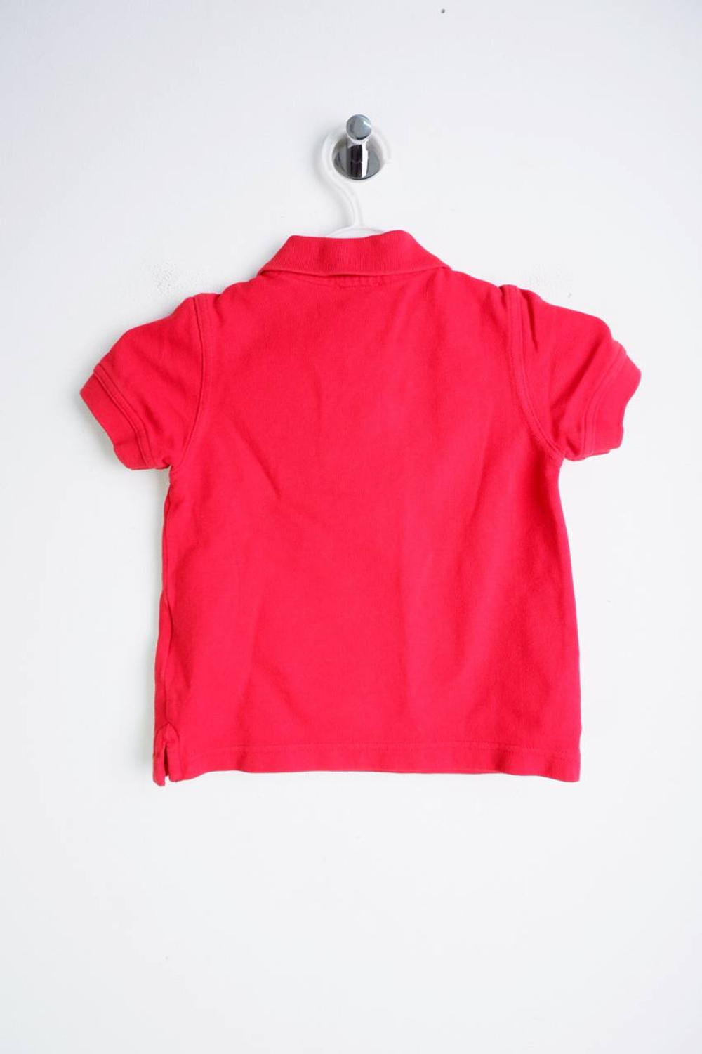 Футболка-поло Benetton лаконичная, визуально на 2 года