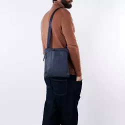 Сумка Piquadro Black Square из натуральной кожи (CA1816B3/BLU4) 6