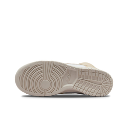 Женские кроссовки Nike Dunk High LX 'Certified Fresh - Team Gold' DX3452-700