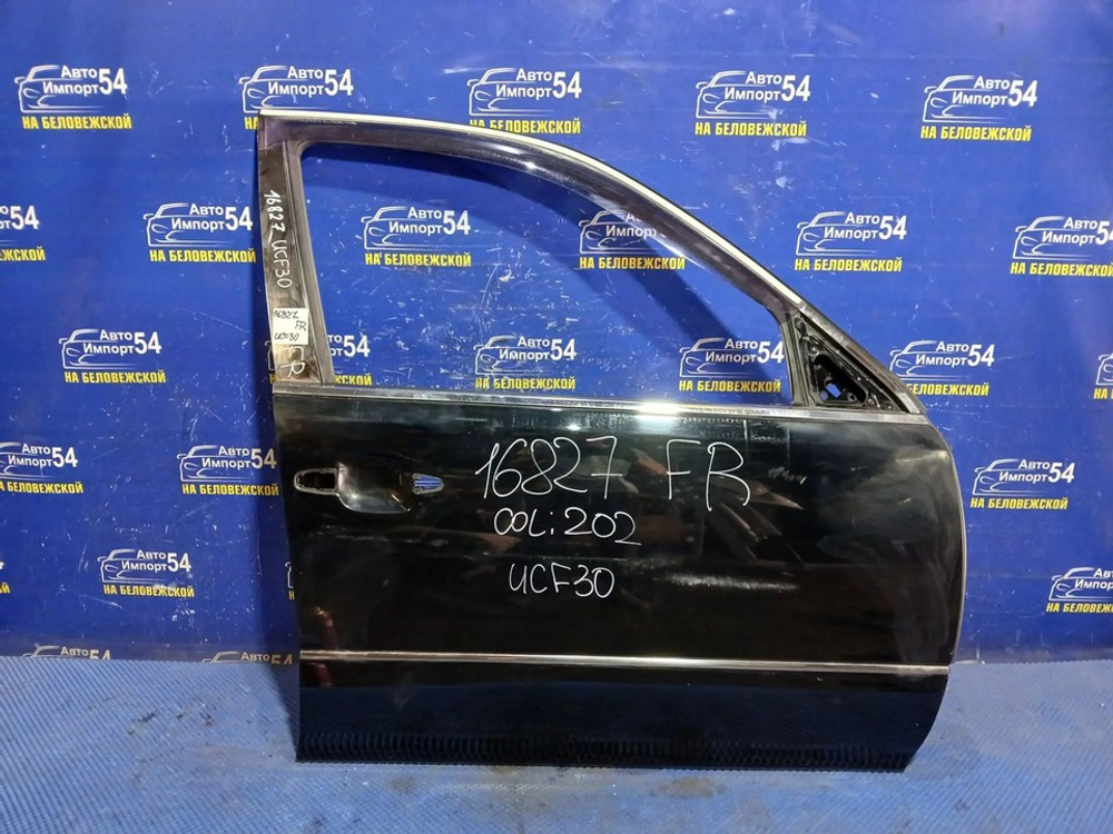 Дверь передняя правая TOYOTA CELSIOR 2003-2006