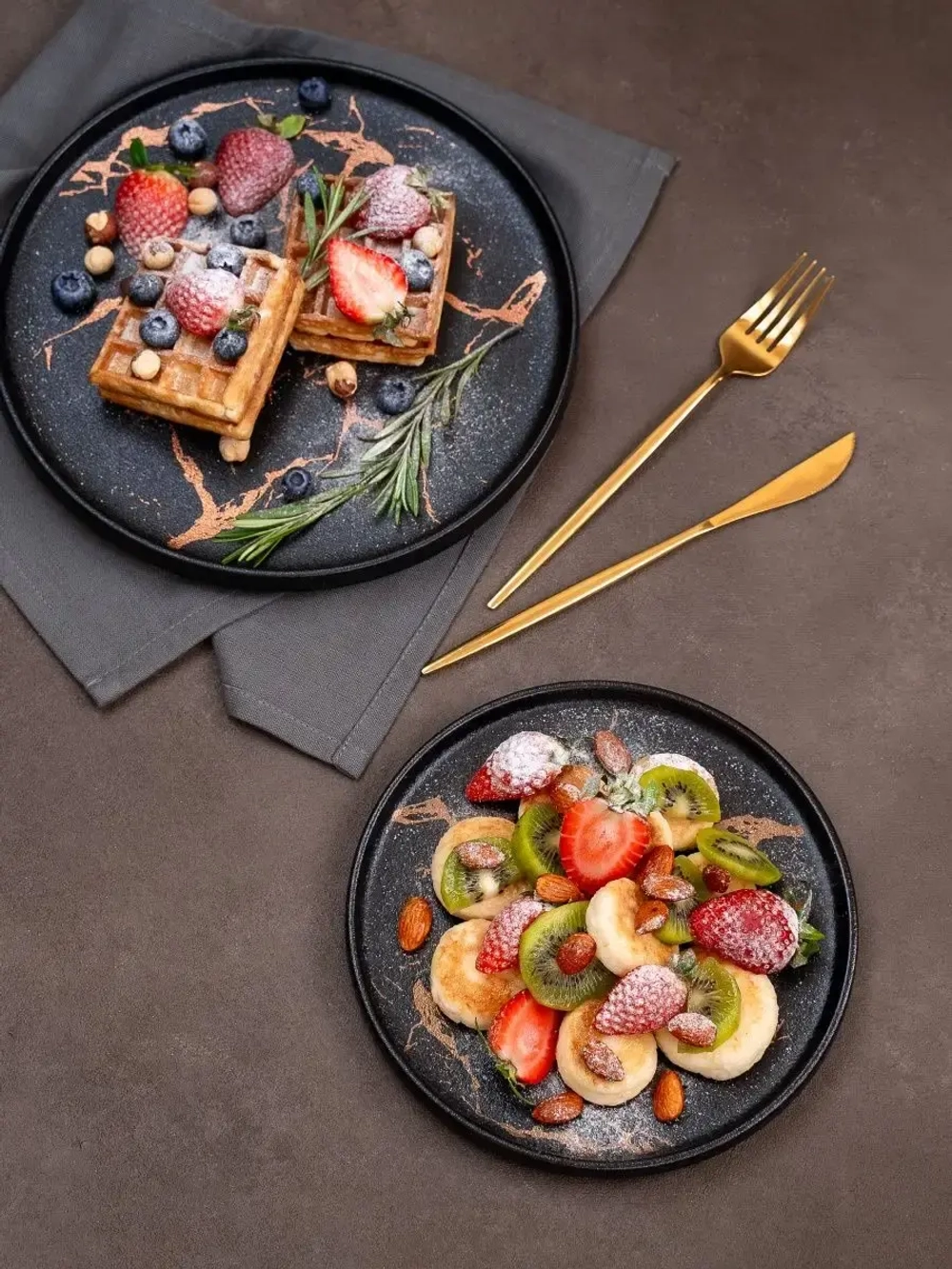 Набор посуды 2 тарелки черный мрамор 25 см