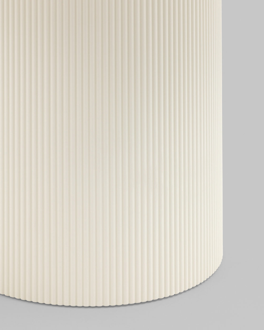 Стол обеденный Ballet 100*75 молочный