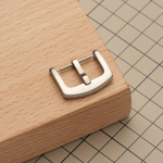 Широкая застежка, цвет серебро