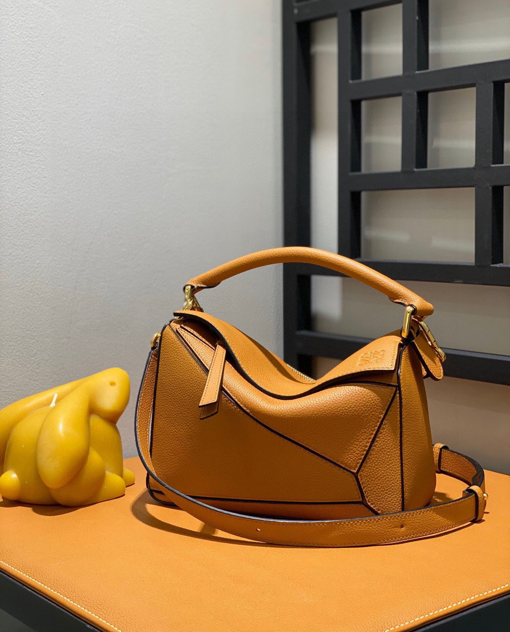 Loewe Puzzle 24 cm