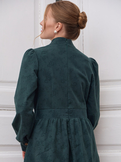 Платье с оборками