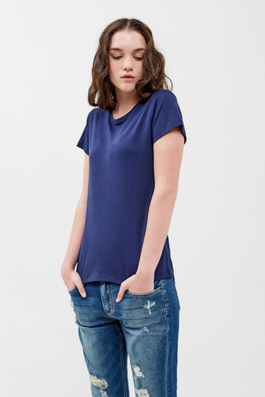Классическая футболка с круглой горловиной