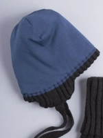 Шапка осенняя детская на завязках и снуд