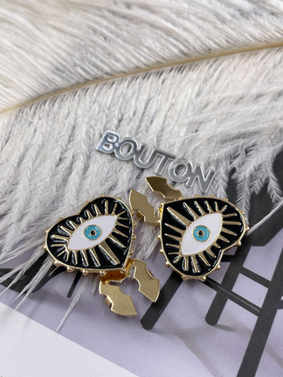 Накладка на пуговицу в форме сердца с глазом золотистая с черной эмалью