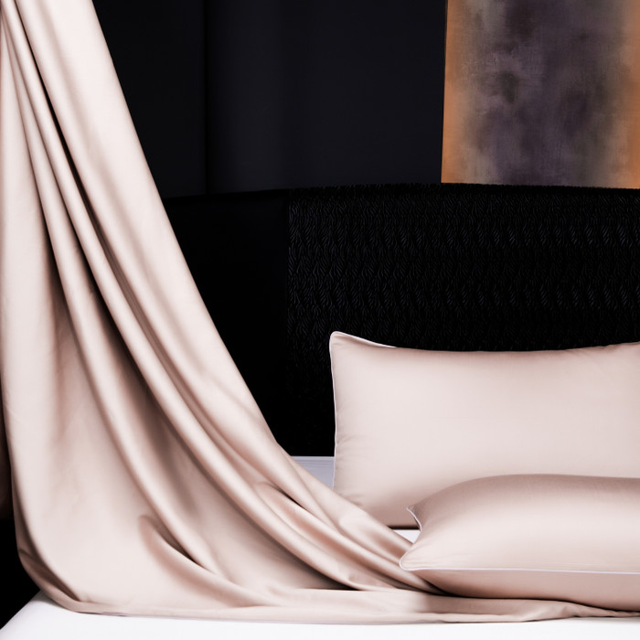 Комплект постельного белья на резинке Однотонный Сатин Премиум «Молочный сатин»