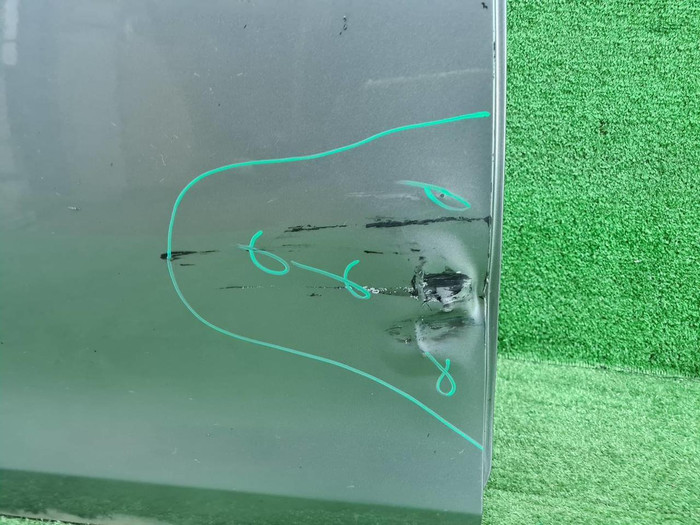 Дверь задняя правая Suzuki Swift 4 (11-17) хэтчбек