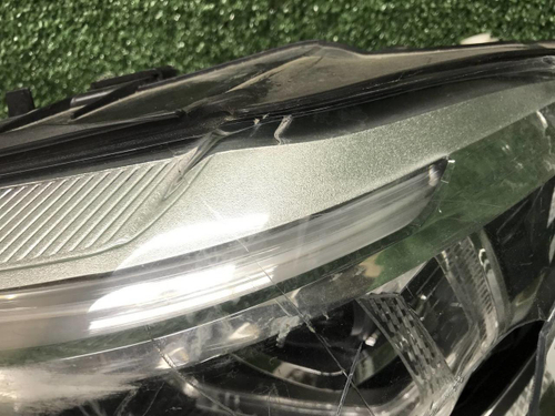 Битая Фара левая BMW X3 G01 (17-21) Adaptive LED