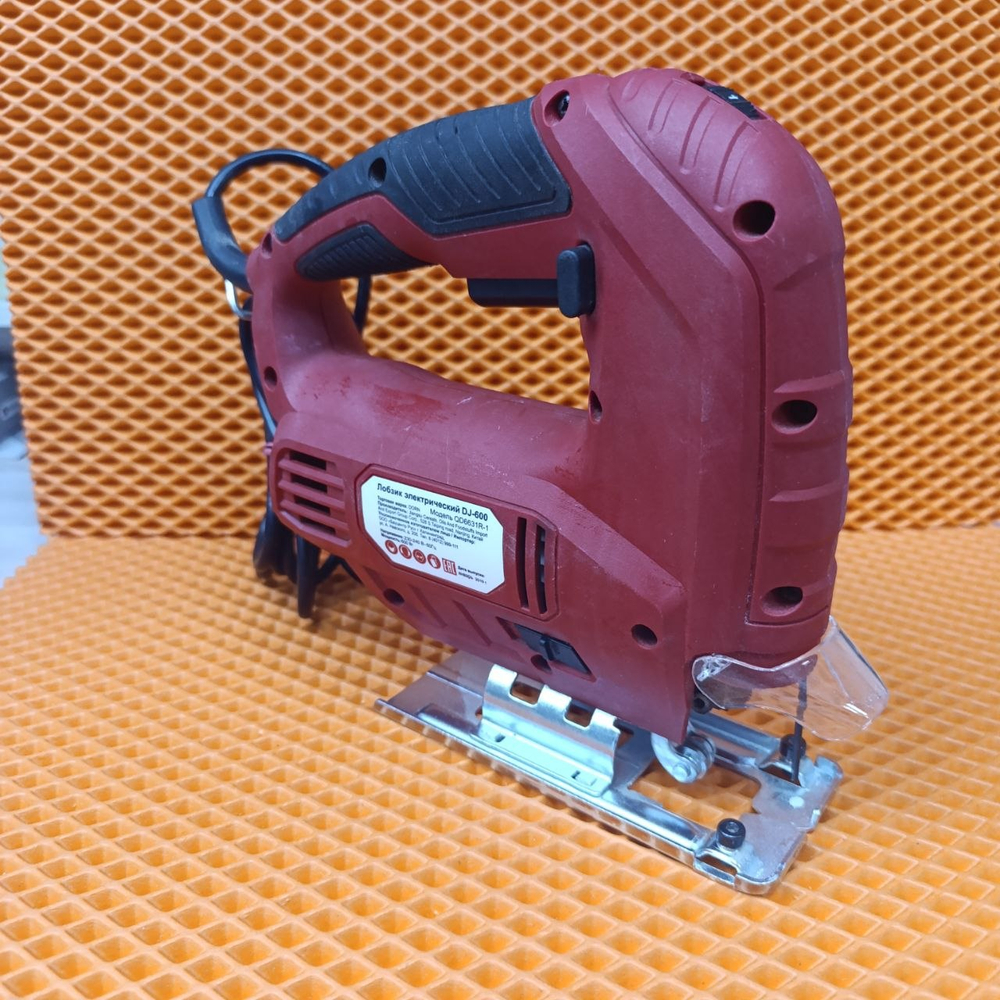 Электролобзик DORN DJ-600