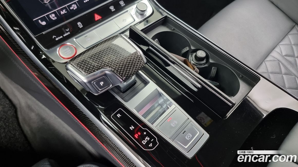 Audi S8 (D5) 4.0 TFSI Quattro LWB (11.2020)