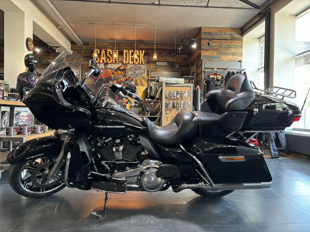 Harley-Davidson Road Glide Limited 114, 2019 с НДС