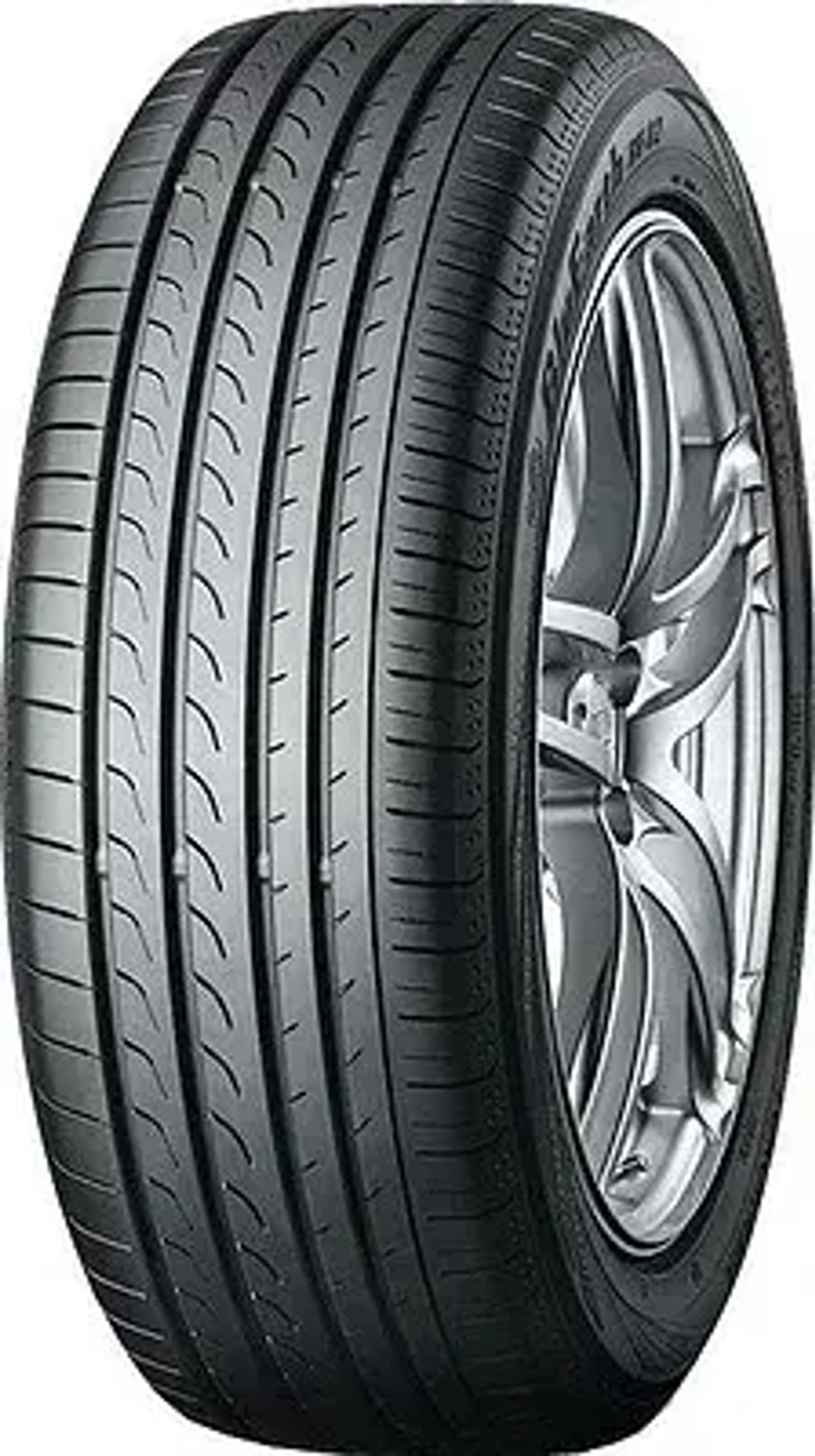 Yokohama Bluearth RV02 225/60 R17 99H