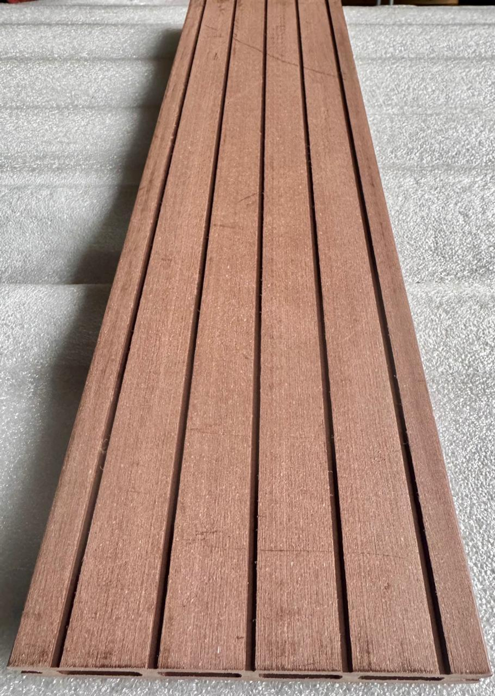 Террасная доска ДПК Best decking Light Тиснение/широкий вельвет цвет: Красное дерево