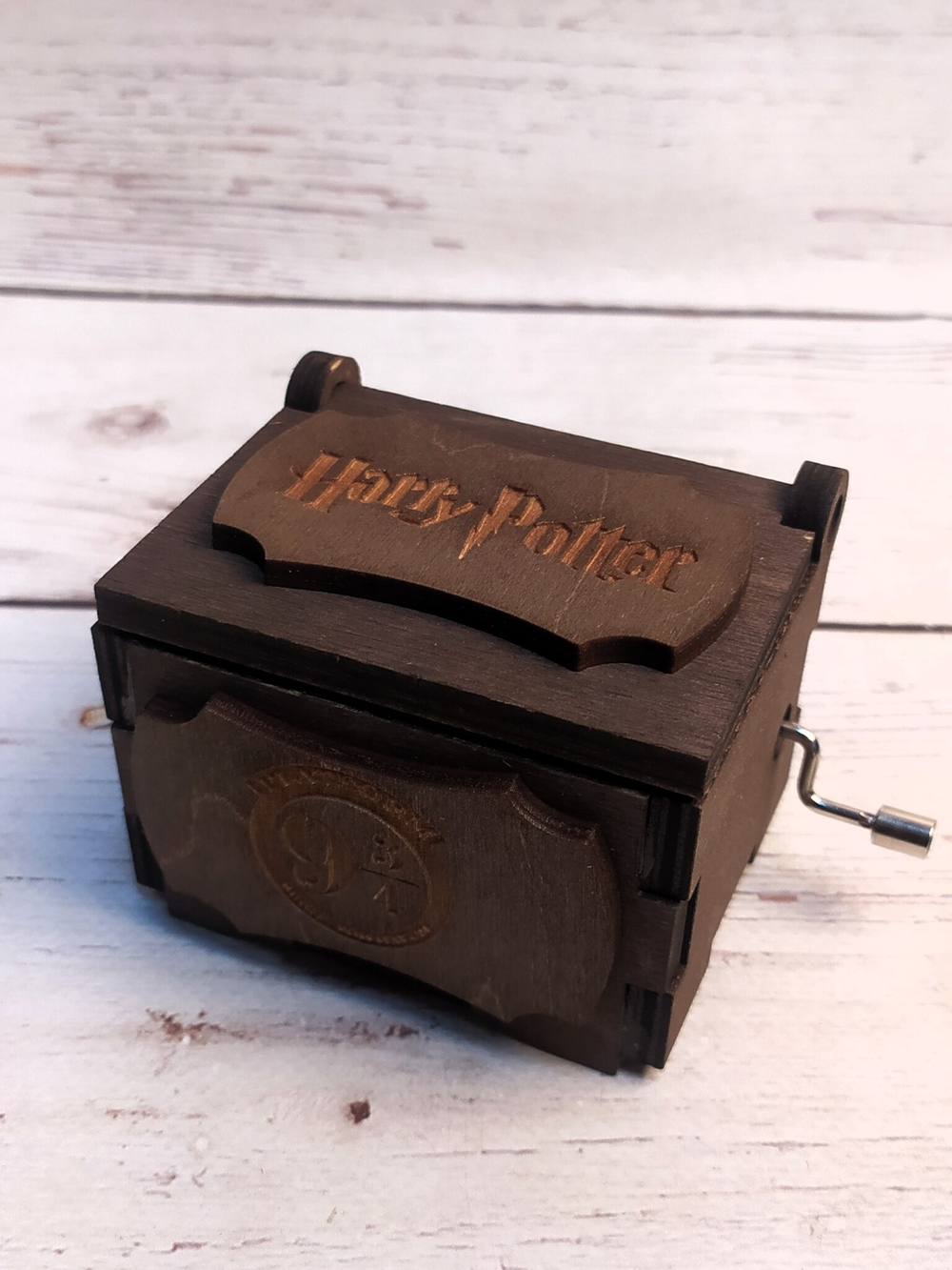 Музыкальная деревянная шкатулка-шарманка Harry Potter с мелодией из фильма Гарри Поттер