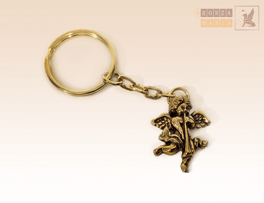 брелок Купидон с трубой