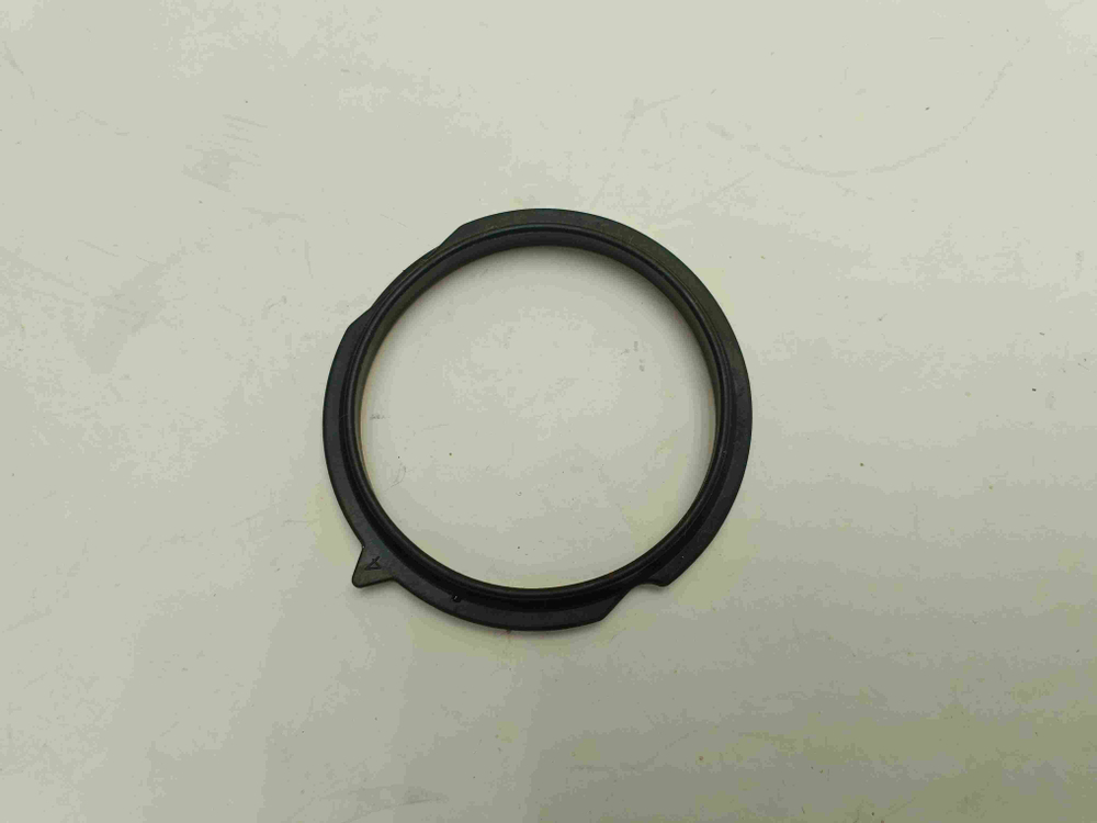 LS60840L кт224 Уплотнитель сливного фильтра для стиральной машины AEG LS60840L б/у