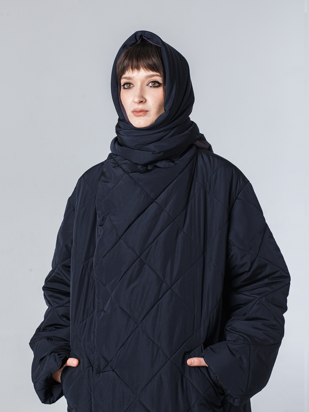 Утепленный платок "Косынка". Черный