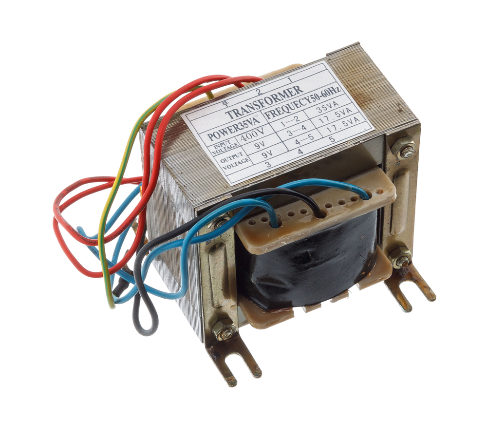 5500128 Трансформатор (поз.18)