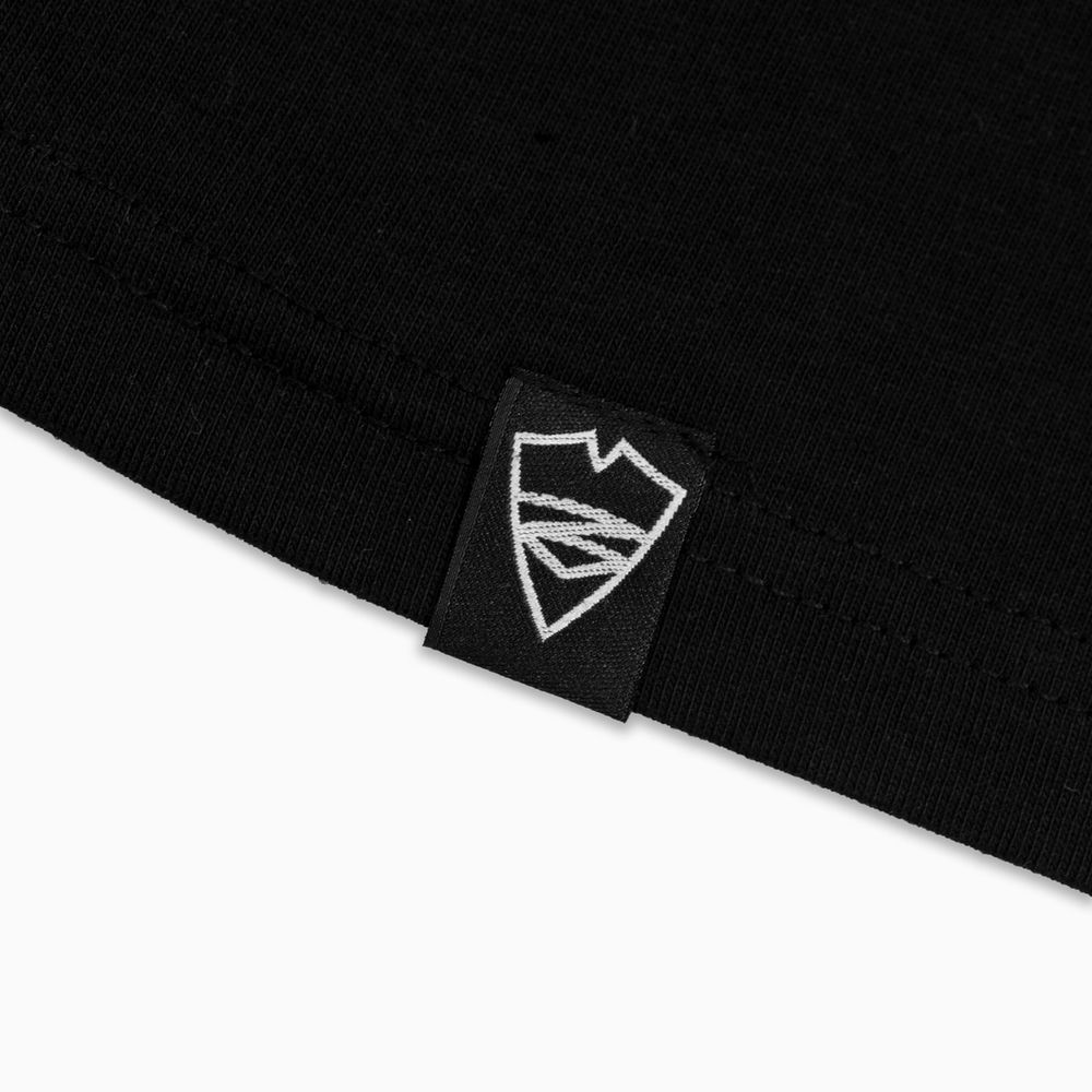 Футболка Питерский щит Кости черная