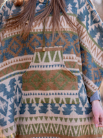 Пончо шерстяное с орнаментом