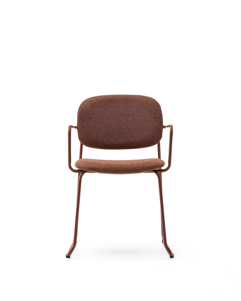 Стул Meli с подлокотниками из терракотовой шенилли с терракотовыми металлическими ножками