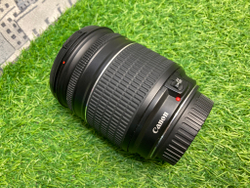 Canon EF 28-200mm 3.5-5.6 USM