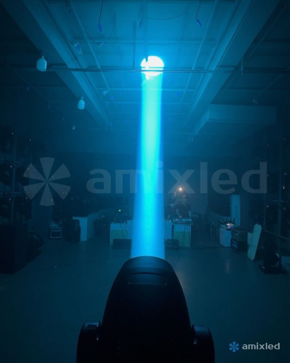 Световой прибор Amixled BSW 500 X-CORE