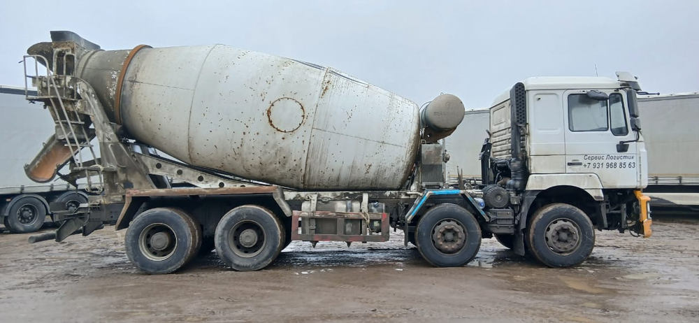 Shacman (Shaanxi) SX* 8x4 Автобетоносмеситель SX5318GJBDT326 (Дизельный, 11,6 л, 369 л.с., МТ)