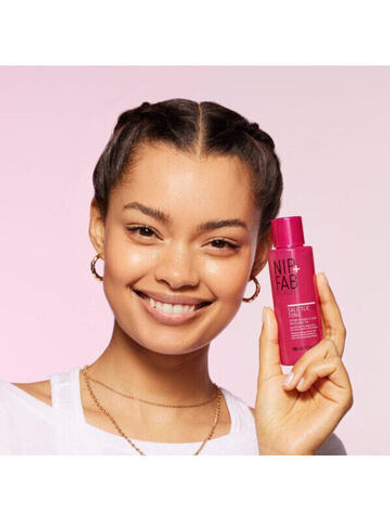 NIP+FAB Purify Salicylic Fix Tonic 100 ml gesichtswasser und spray für Frauen