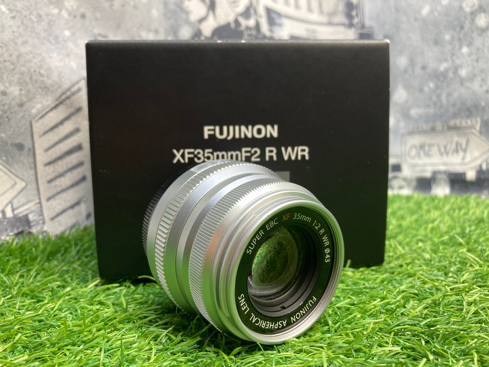 FujiFilm XF 35mm 2 R WR