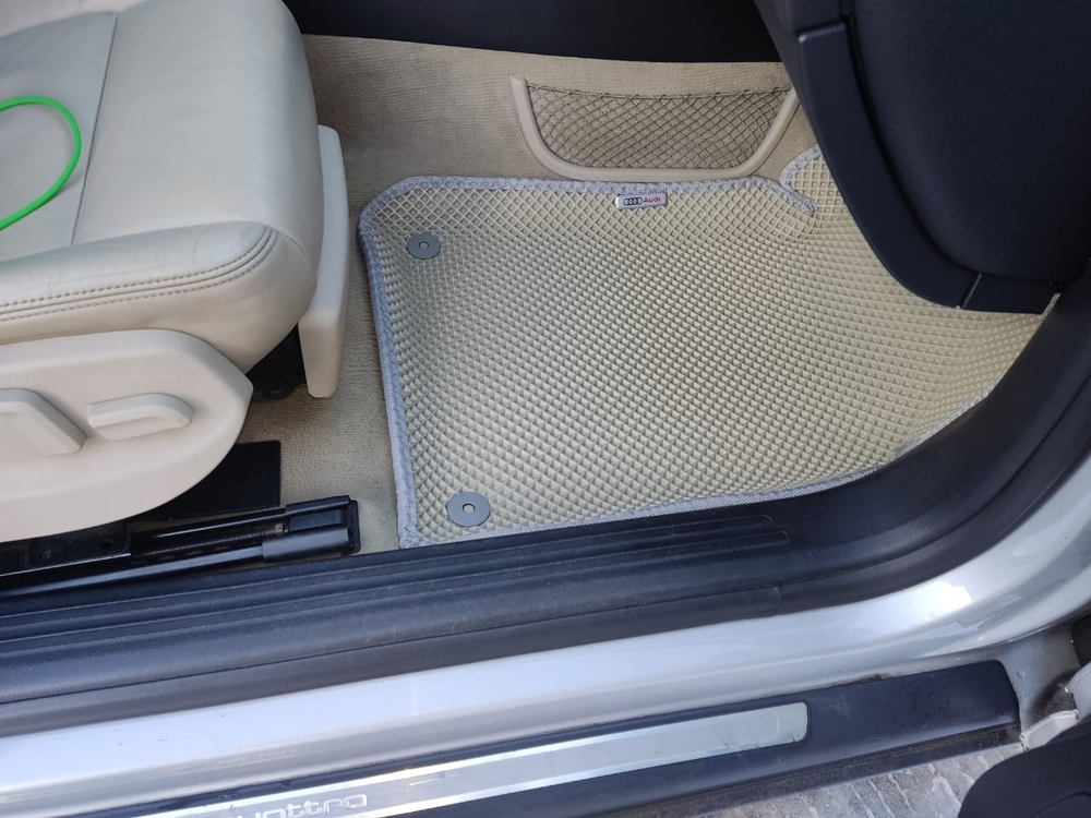 Автоковрики для AUDI A6, C6 (2004-2011)