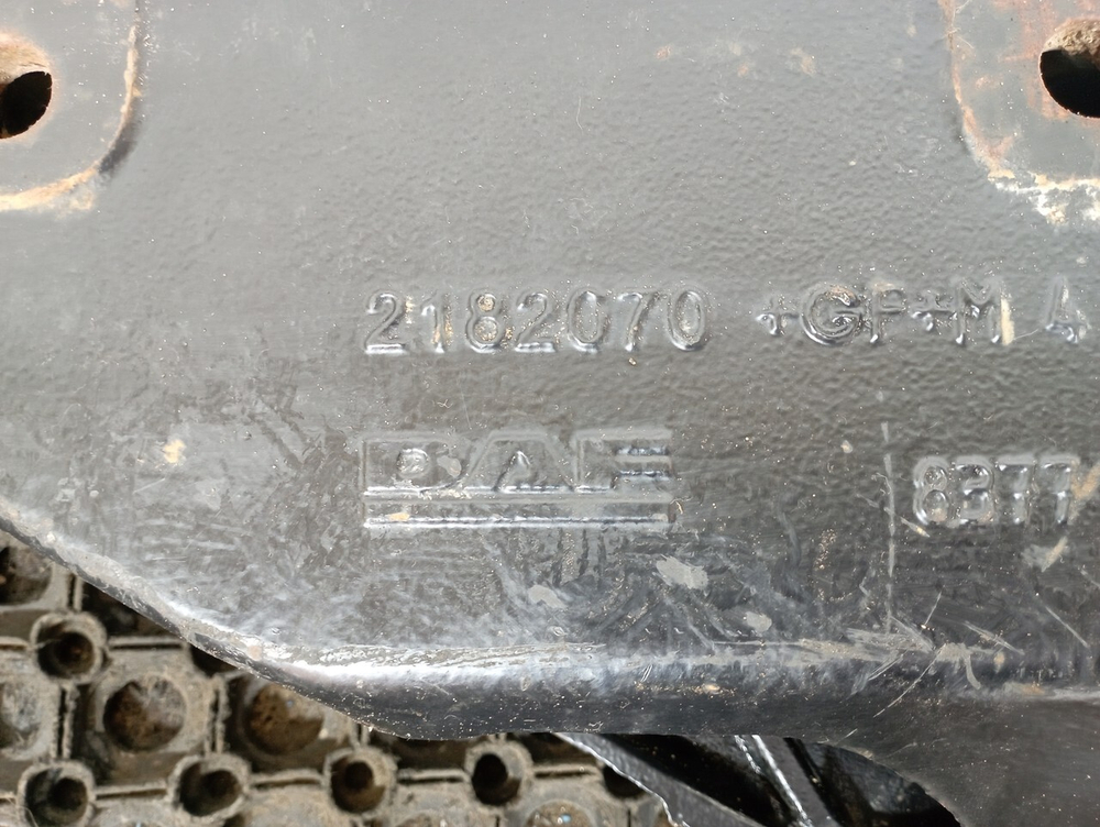 Кронштейн торсиона кабины правый 2018г