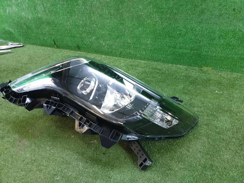 Фара левая Toyota Land Cruiser Prado 150 (2013-2017) LED Black Style