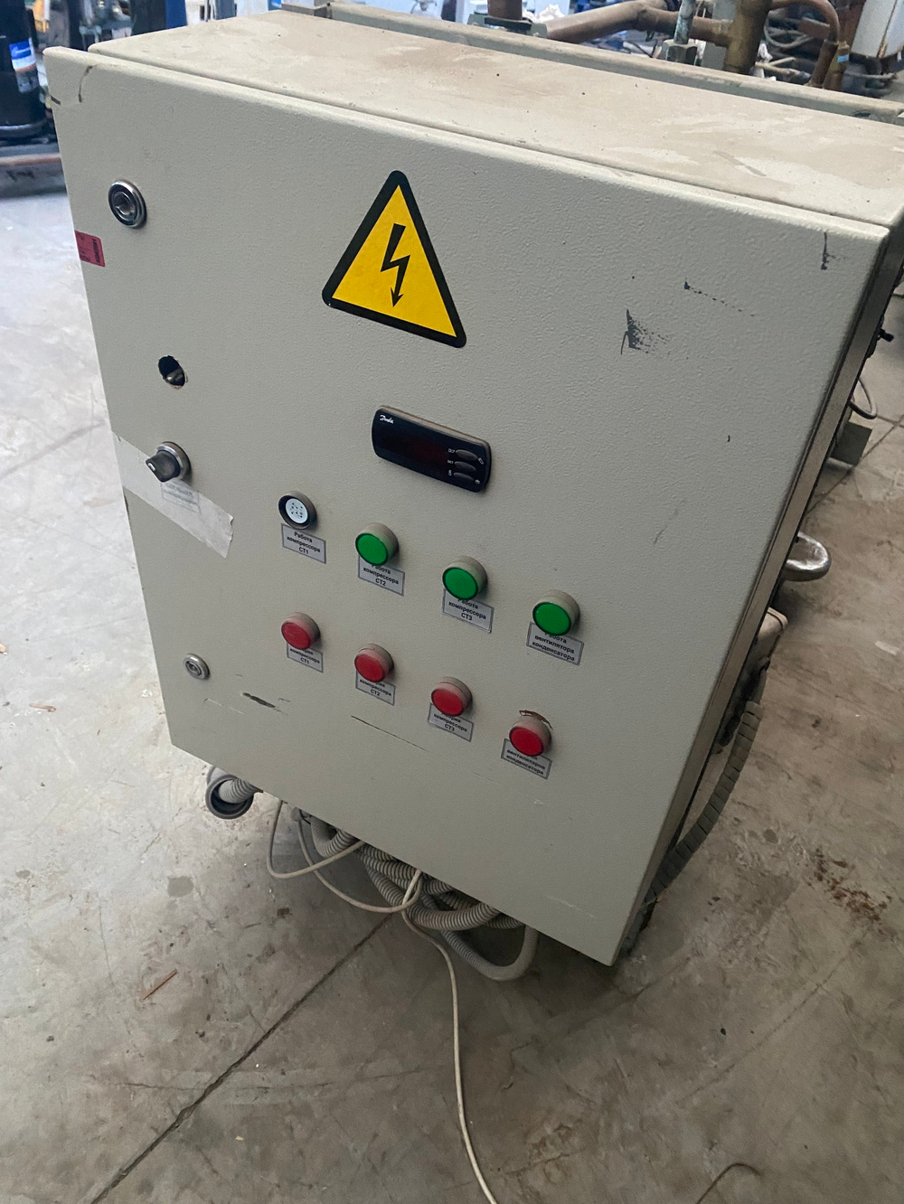 ЦХМ на базе Copeland zb50kce-tfd-551 3 компрессора