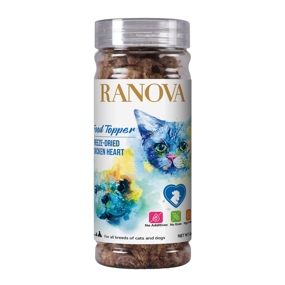 Лакомство Ranova для кошек и собак - порошок (в виде мягких кубиков) из сублимированных куриных сердечек, 40г