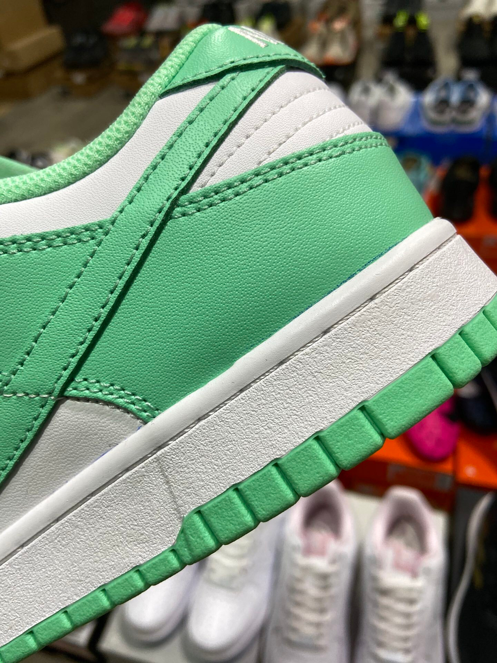 Nike Dunk Low Green Glow