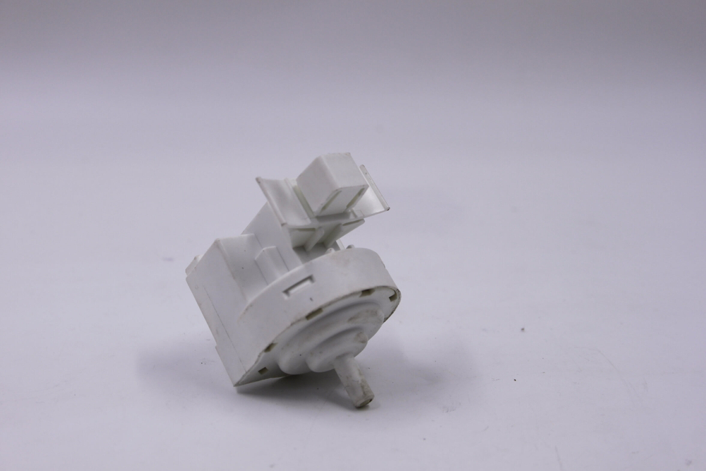 Датчик уровня воды (прессостат) стиральной машины Vestel 32025730