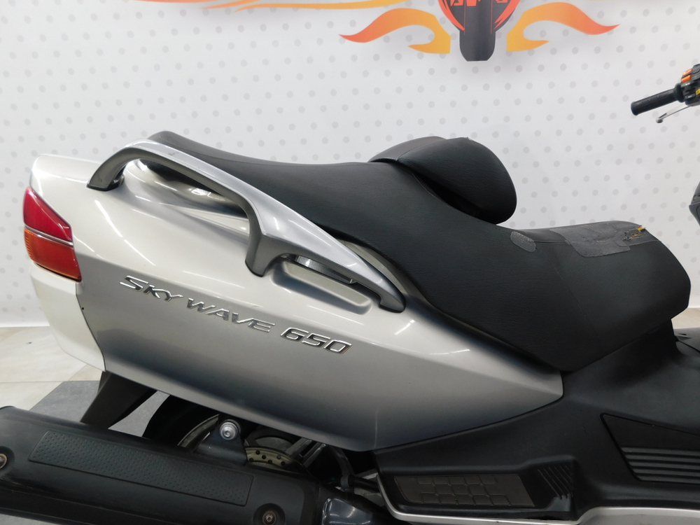 Suzuki Skywave 650 , 2002