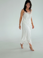 Шелковая юбка с кружевом белая