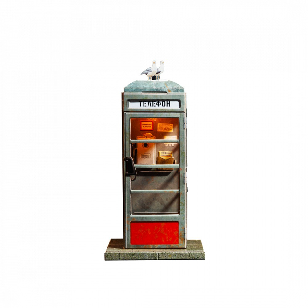 Советская телефонная будка. Сборная модель из картона. Масштаб 1/16