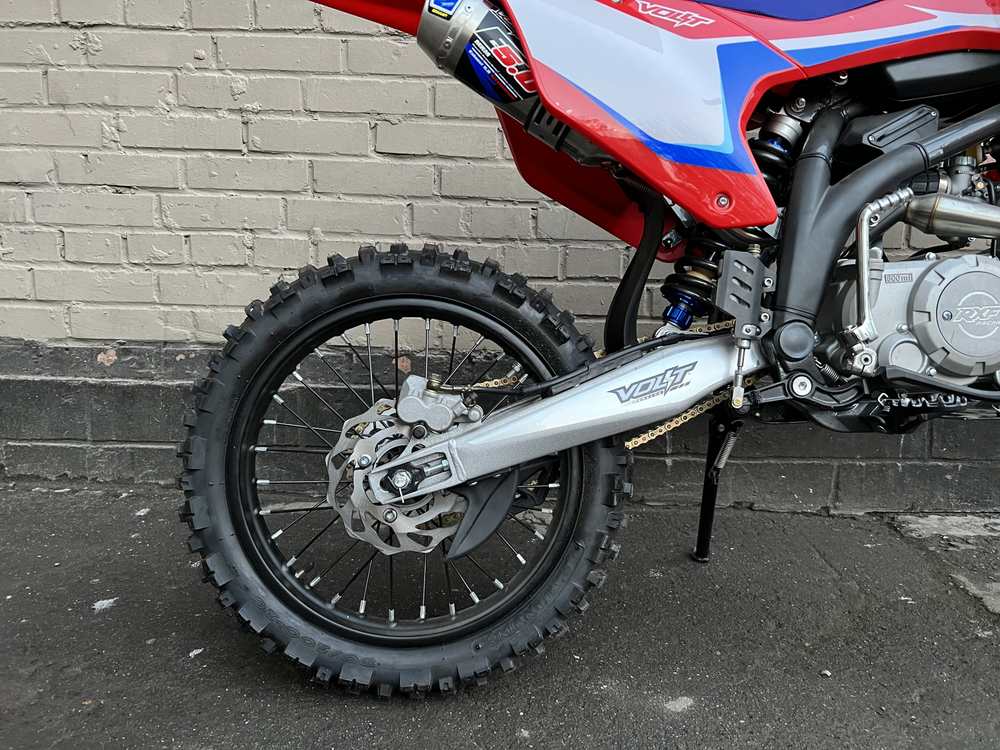 Питбайк Apollo RXF FREERIDE 150X-LE 17х14 Красный
