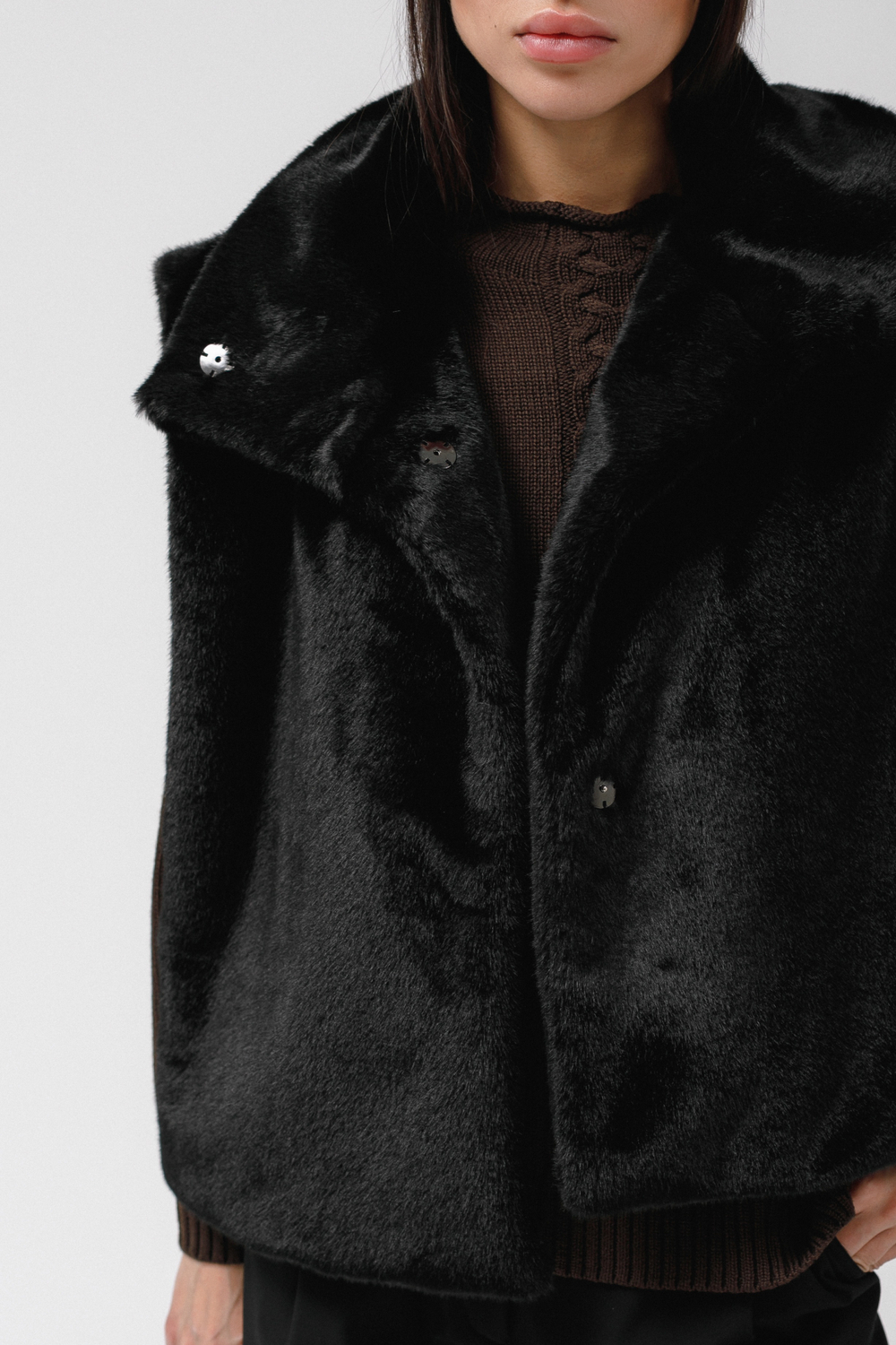 Жилет-манишка норка (черный)