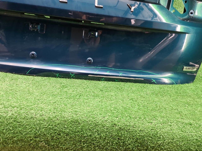 Крышка багажника Geely Monjaro (2021-н.в.)